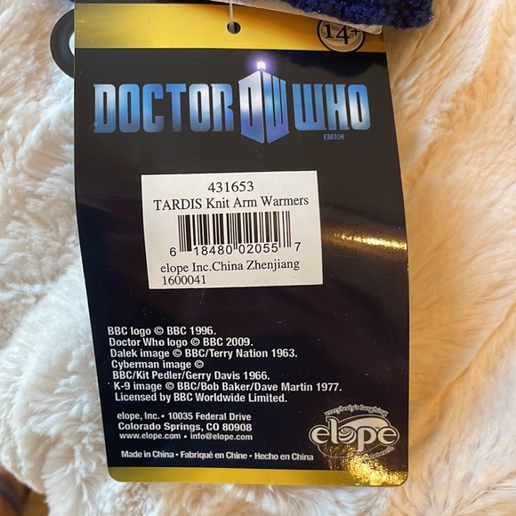 Dr Who fingerless gloves - Picture 2 of 5